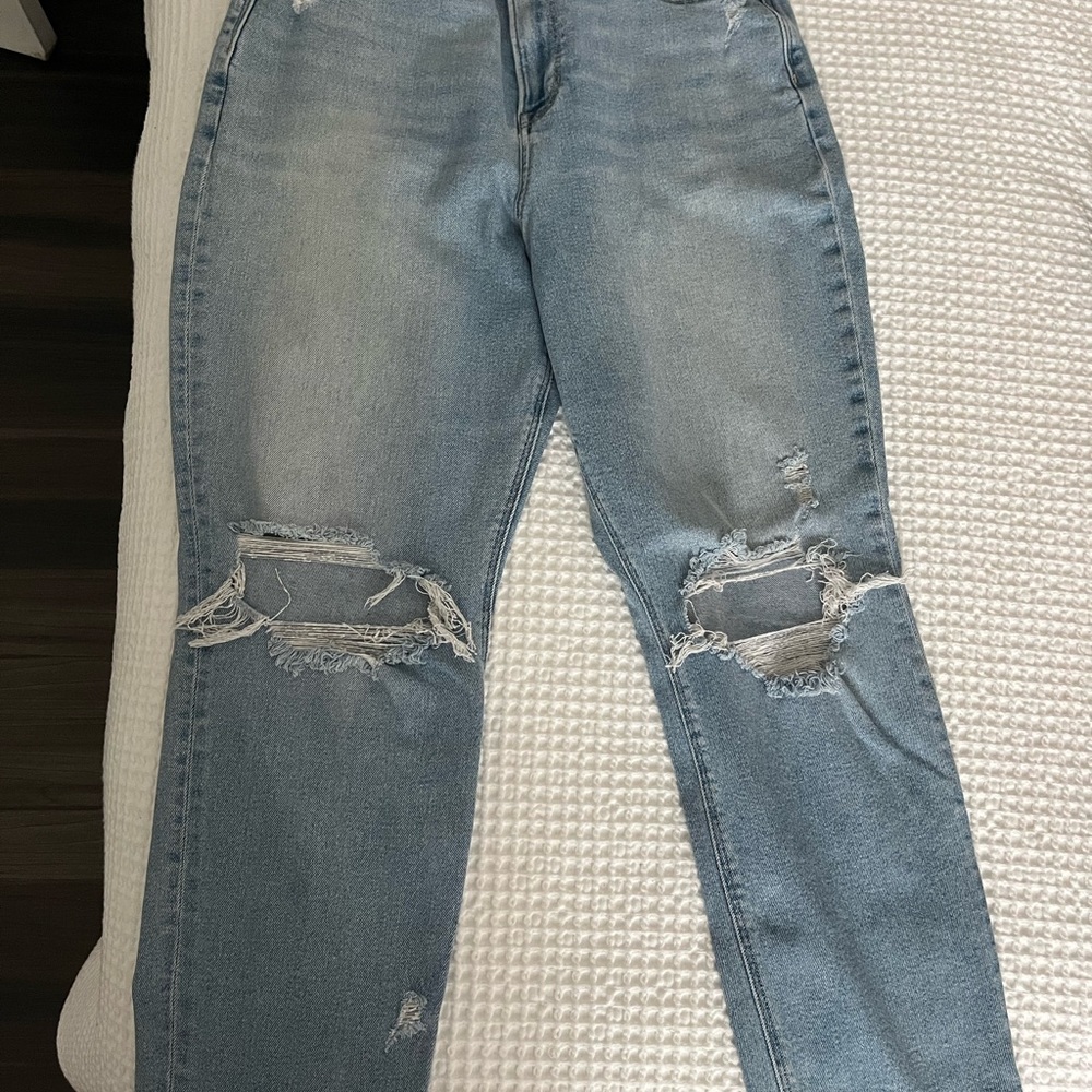 Hollister Women's High Rise Distressed Blue Jeans